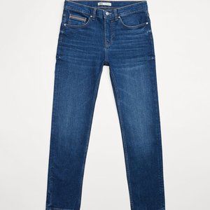NWOT Zara High-Waisted Slim Fit Jeans